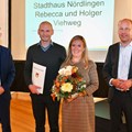 Preisverleihung Denkmalpreis 2020/2021: Familie Viehweg (Mitte) sorgte mit viel Kreativität für einen modernen Wohncharakter in einem vierhundertjährigen Stadthaus.